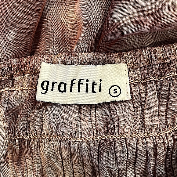 Graffiti Smocked Top with Ruffle - Picture 6 of 7